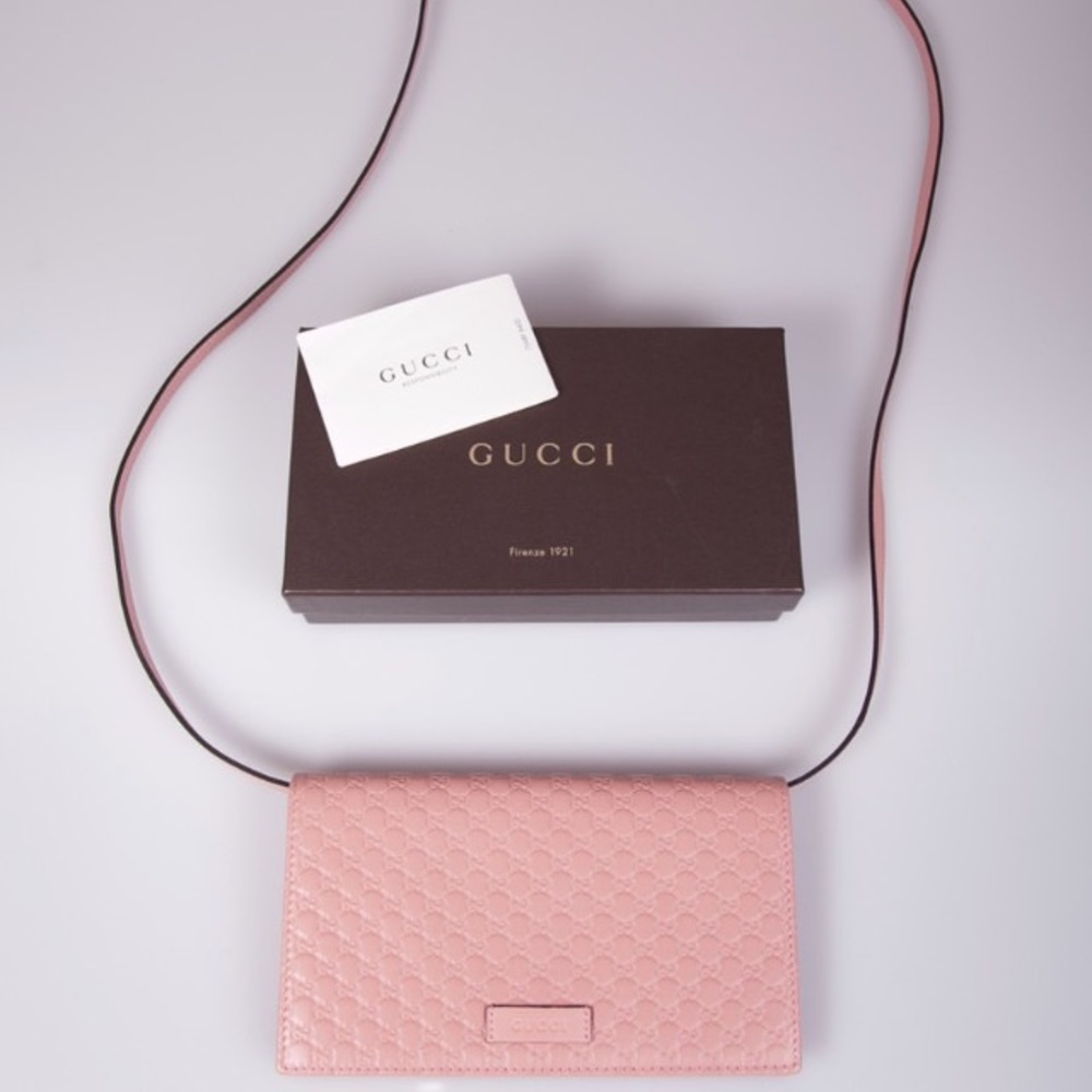 COPY - Pastel pink Gucci crossbody